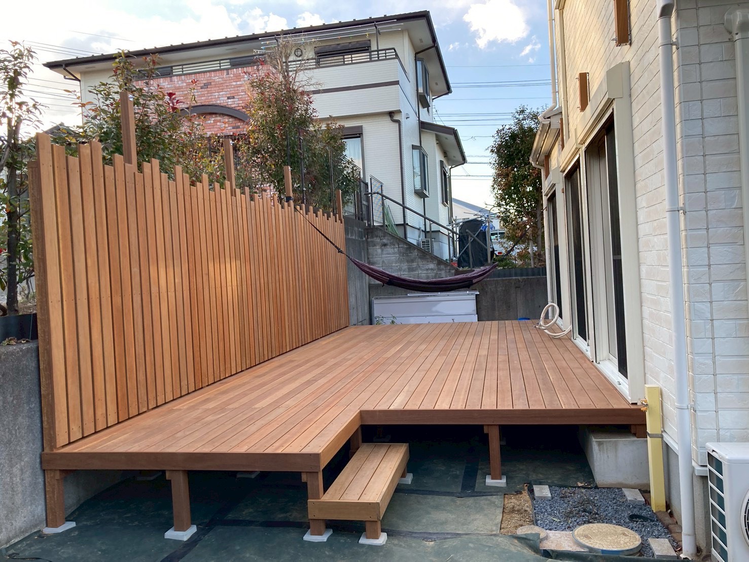 ウリンのウッドデッキ＆フェンス