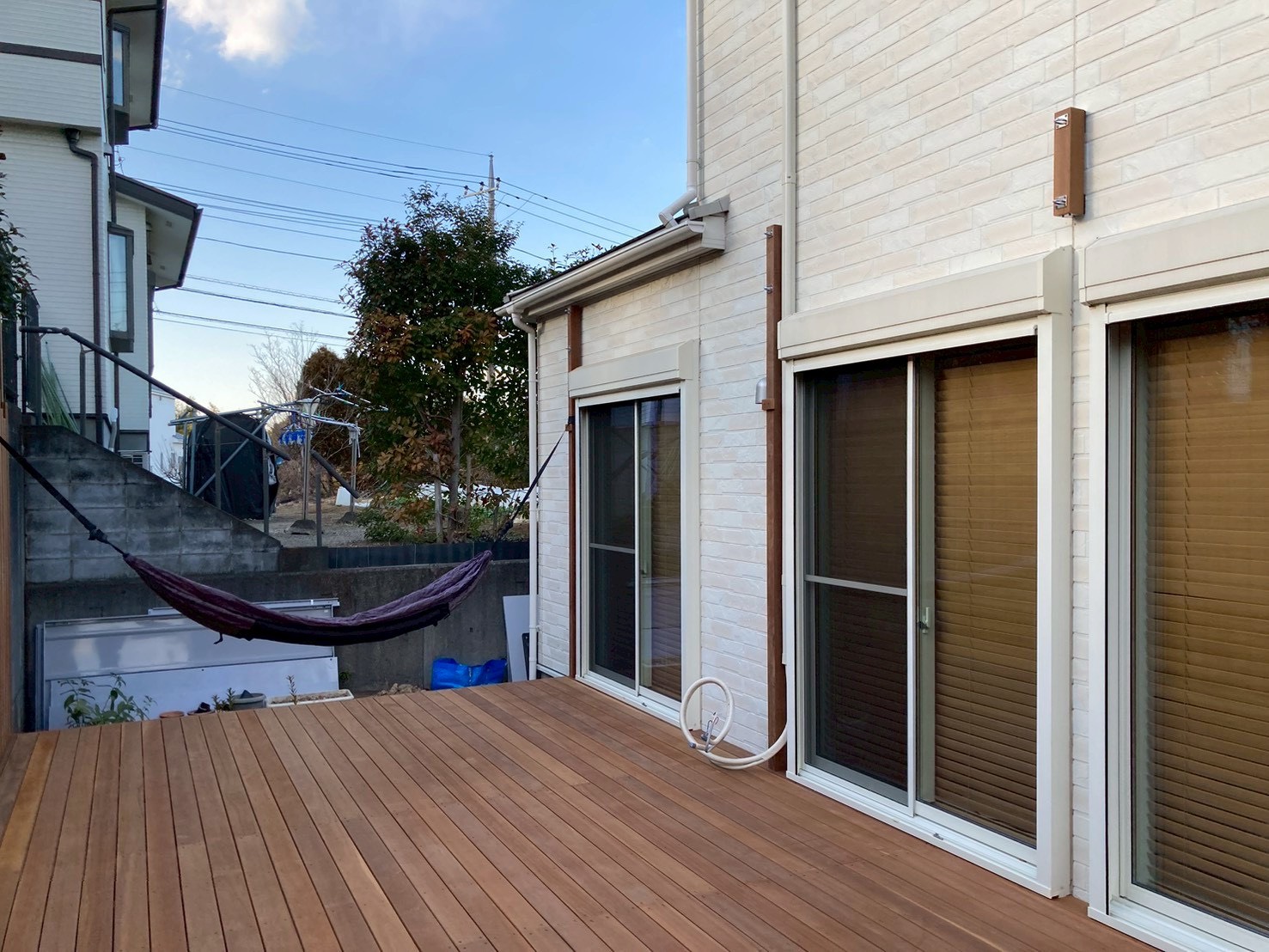 ウリンのウッドデッキ完成